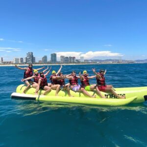 banana boat benidorm, water sports benidorm, rent boat benidorm, alquiler de hinchables en benidorm, alquiler de barcos en benidorm, excursiones en barco en benidorm, rent a boat benidorm, parasailing benidorm, water inflatable benidorm