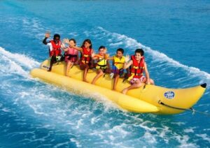 banana boat benidorm, water sports benidorm, rent boat benidorm, alquiler de hinchables en benidorm, alquiler de barcos en benidorm, excursiones en barco en benidorm, rent a boat benidorm, parasailing benidorm, water inflatable benidorm